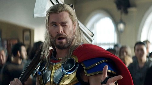 Chris Hemsworth Thor: Love and Thunder